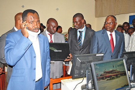 Delegates in Gabon grand opening